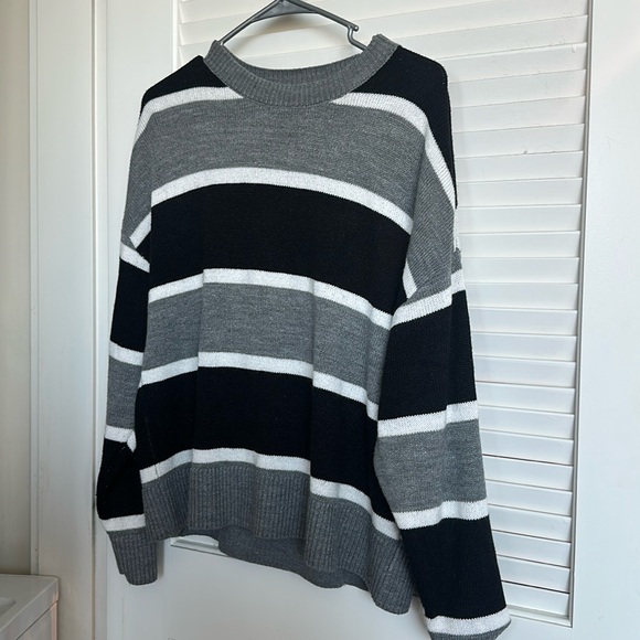 Tops - Professional sweater